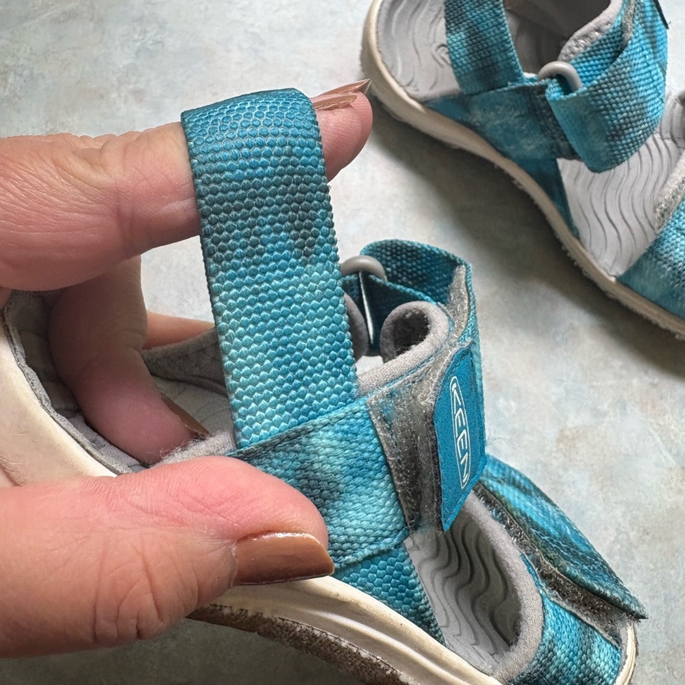 Keen Kids Teal Sandals - Picture 6 of 8